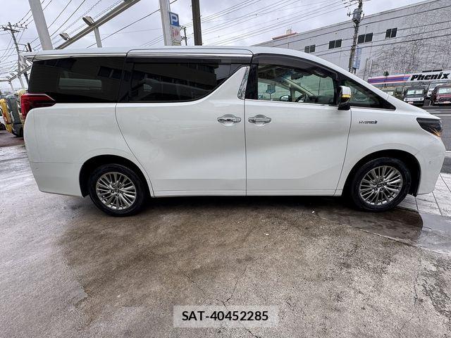 Toyota ALPHARD HYBRID 2018-02 7782389-8
