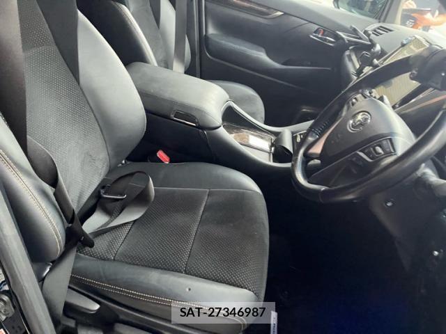 Toyota ALPHARD HYBRID 2021-06 7782391-13