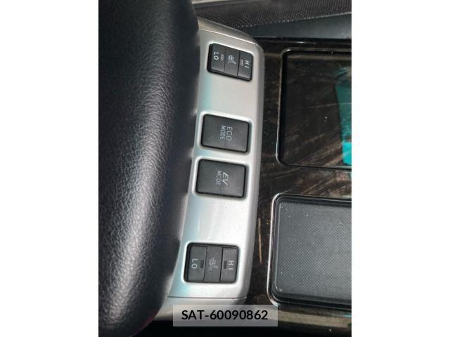 Toyota ALPHARD HYBRID 2013-06 7782383-16