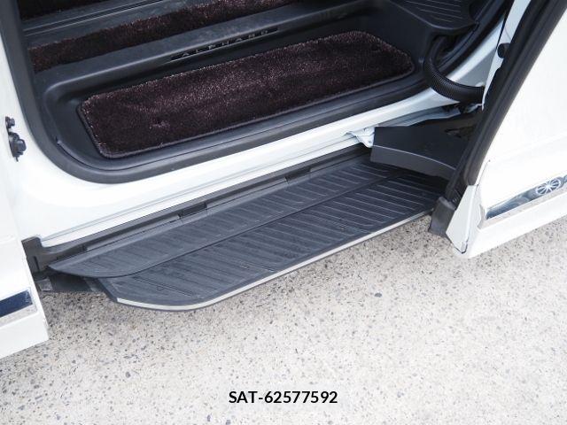 Toyota ALPHARD HYBRID 2023-11 7875159-10