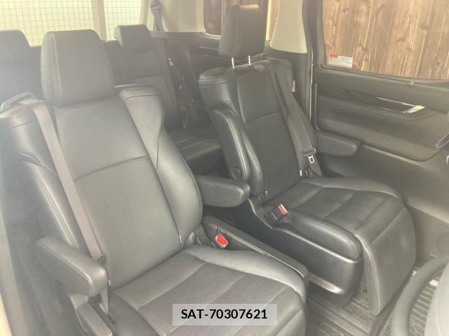 Toyota ALPHARD HYBRID 2019-08 7875167-12