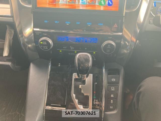 Toyota ALPHARD HYBRID 2019-08 7875167-22