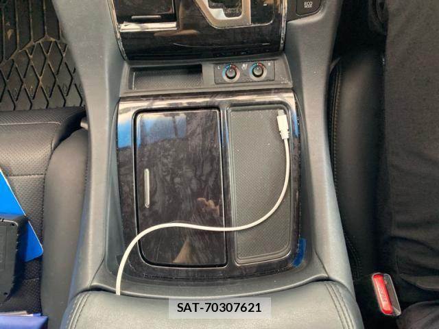 Toyota ALPHARD HYBRID 2019-08 7875167-23