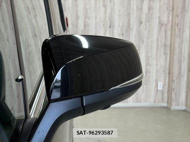 Toyota ALPHARD HYBRID 2019-05 7902188-26