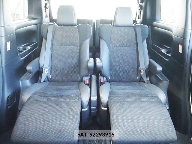 Toyota ALPHARD HYBRID 2020-11 7960402-13