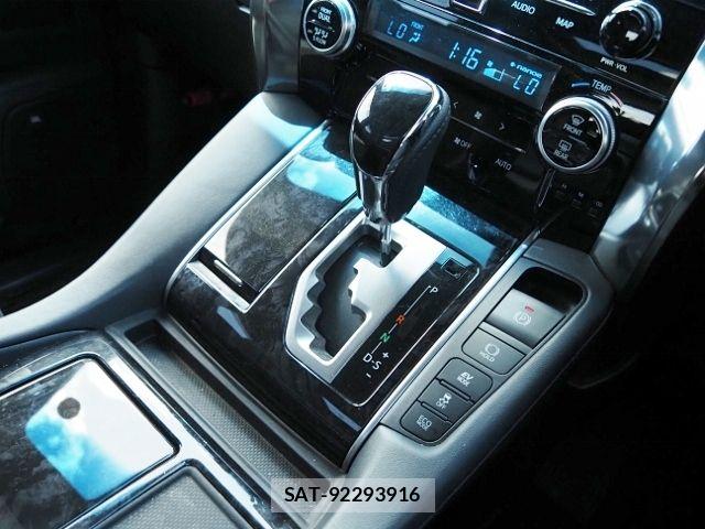 Toyota ALPHARD HYBRID 2020-11 7960402-28