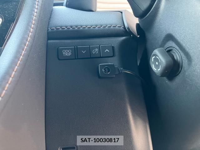 Toyota ALPHARD HYBRID 2023-09 7960397-17