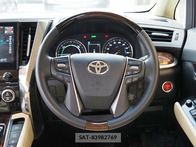 Toyota ALPHARD HYBRID 2021-08 7978408-18