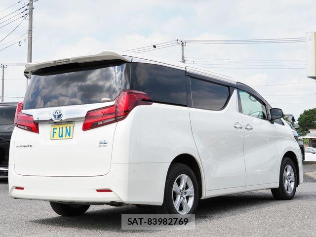 Toyota ALPHARD HYBRID 2021-08 7978408-4