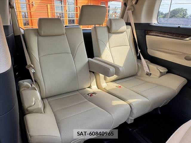 Toyota ALPHARD HYBRID 2022-03 7978407-20
