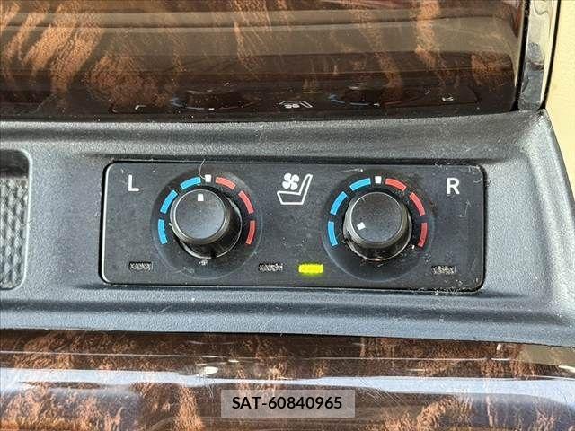 Toyota ALPHARD HYBRID 2022-03 7978407-4