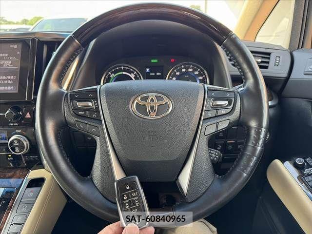 Toyota ALPHARD HYBRID 2022-03 7978407-6