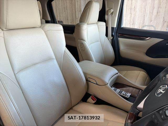 Toyota ALPHARD HYBRID 2015-09 7978411-9