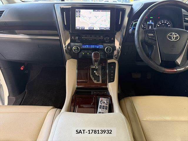 Toyota ALPHARD HYBRID 2015-09 7978411-2
