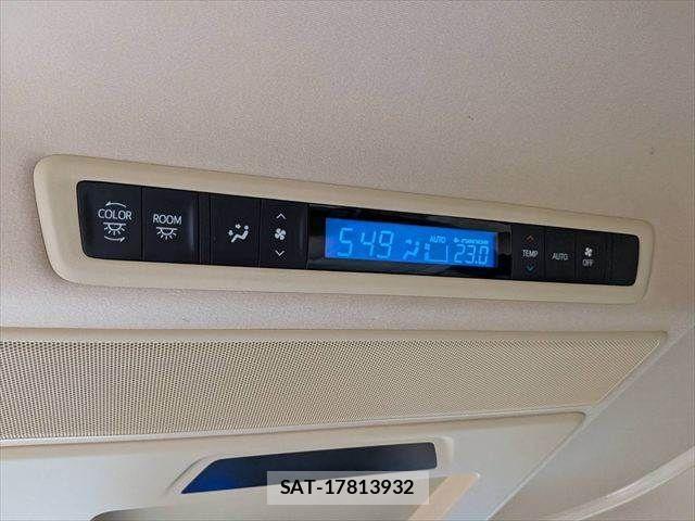 Toyota ALPHARD HYBRID 2015-09 7978411-7