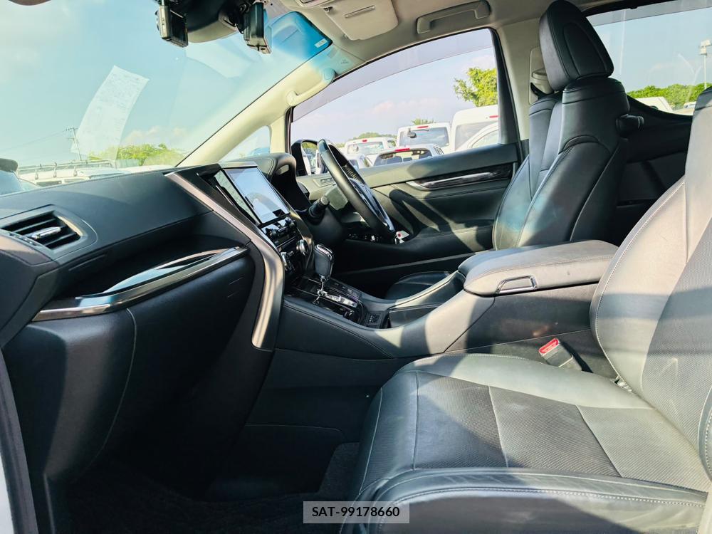 Toyota ALPHARD HYBRID 2018-07 7952452-10