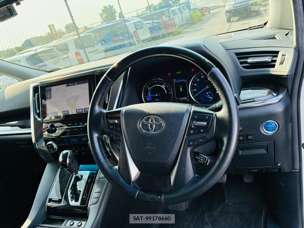 Toyota ALPHARD HYBRID 2018-07 7952452-14
