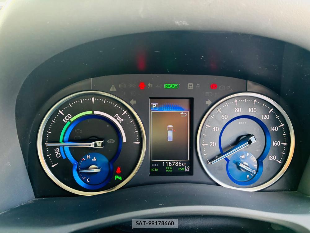 Toyota ALPHARD HYBRID 2018-07 7952452-15