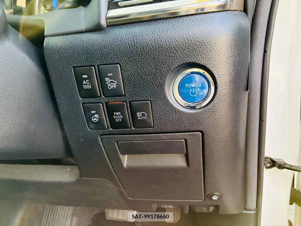 Toyota ALPHARD HYBRID 2018-07 7952452-16