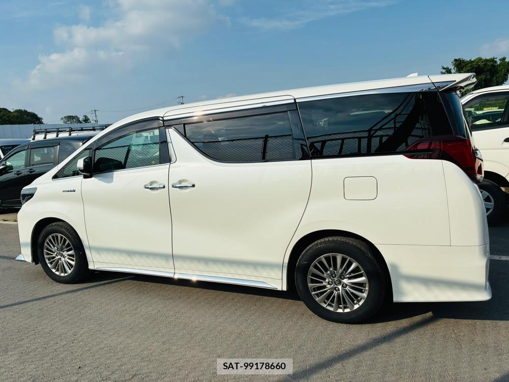 Toyota ALPHARD HYBRID 2018-07 7952452-1
