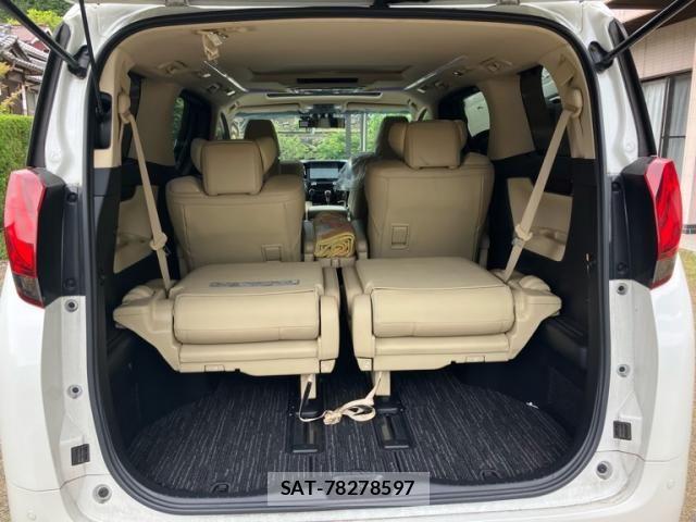 Toyota ALPHARD HYBRID 2016-06 8034308-22
