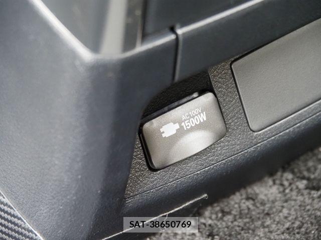 Toyota ALPHARD HYBRID 2022-04 8034299-14