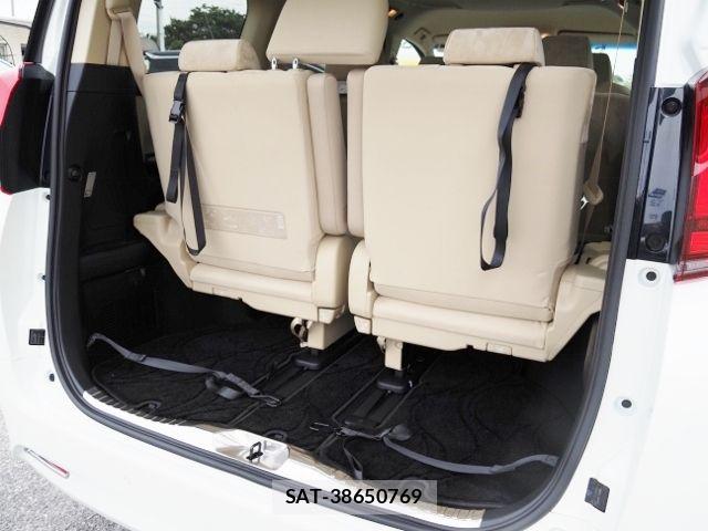 Toyota ALPHARD HYBRID 2022-04 8034299-16