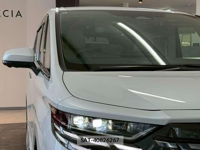 Toyota ALPHARD HYBRID 2023-09 8034297-13