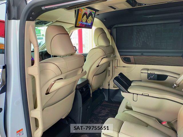 Toyota ALPHARD HYBRID 2025-04 8034298-24