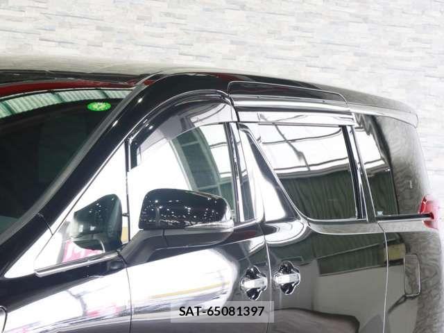 Toyota ALPHARD HYBRID 2022-03 8034300-17