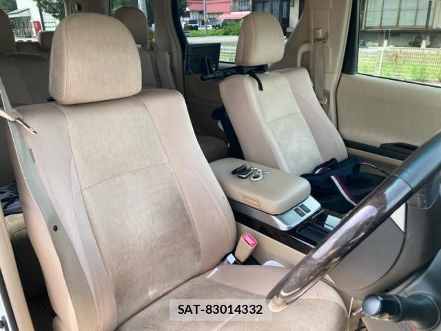 Toyota ALPHARD HYBRID 2014-08 8072735-13