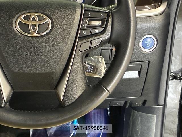 Toyota ALPHARD HYBRID 2018-01 8072734-16