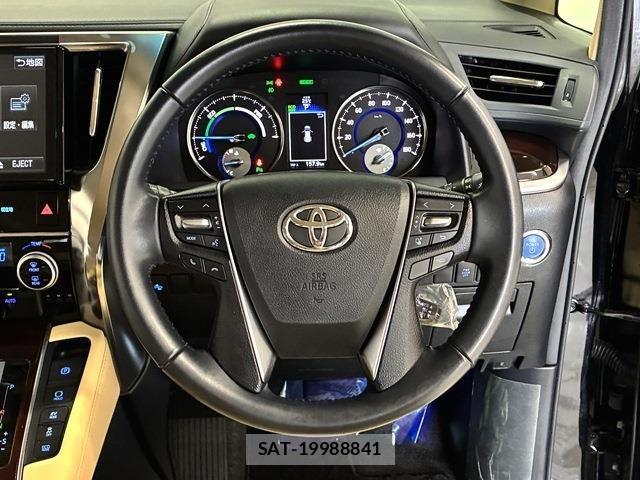 Toyota ALPHARD HYBRID 2018-01 8072734-19