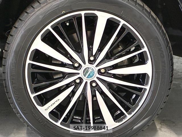 Toyota ALPHARD HYBRID 2018-01 8072734-23