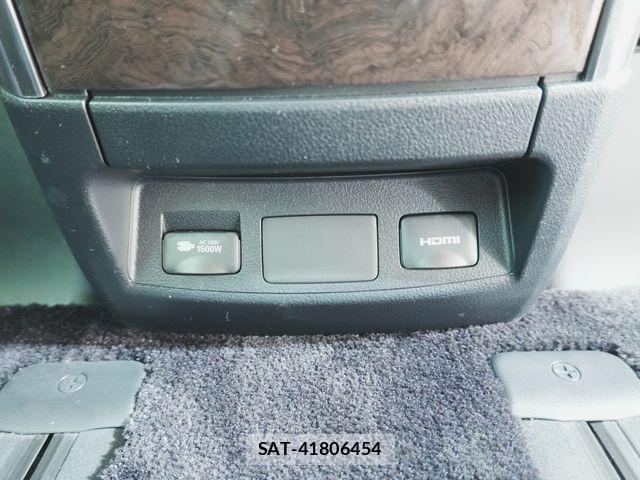 Toyota ALPHARD HYBRID 2021-02 8072731-24