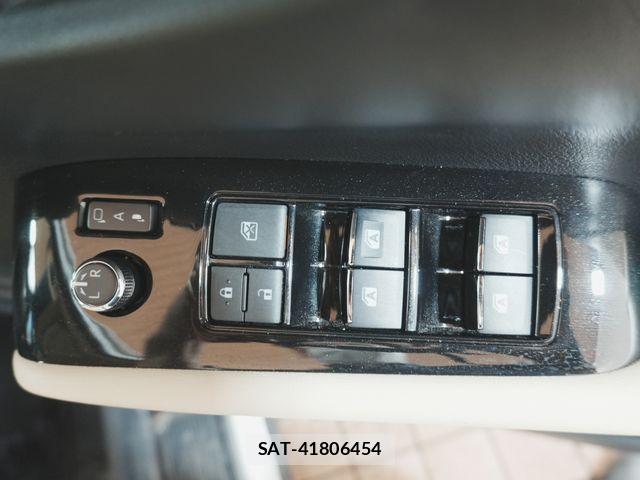 Toyota ALPHARD HYBRID 2021-02 8072731-25