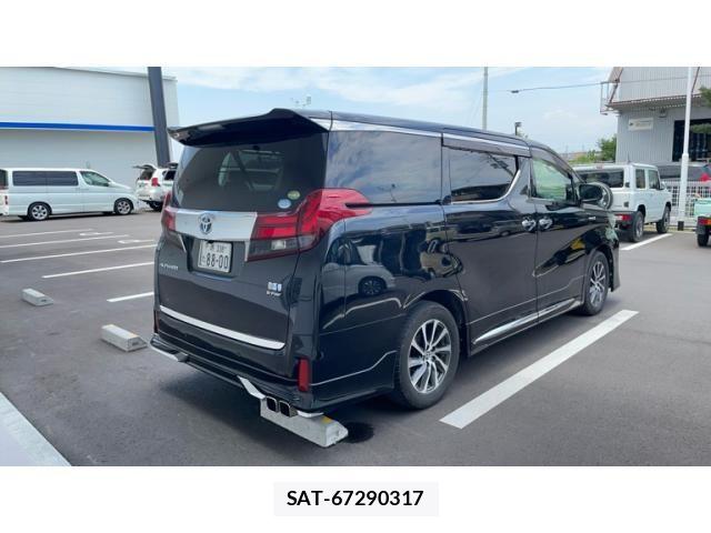 Toyota ALPHARD HYBRID 2016-11 8097876-1