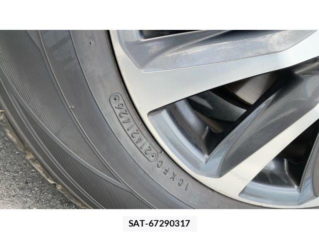 Toyota ALPHARD HYBRID 2016-11 8097876-8