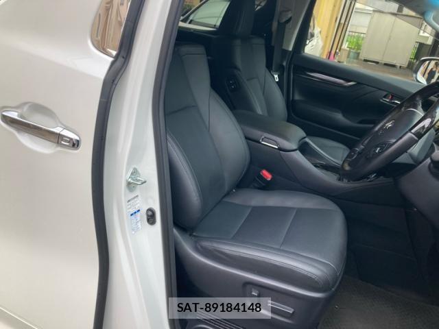 Toyota ALPHARD HYBRID 2022-07 8097860-9