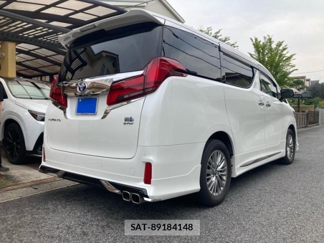 Toyota ALPHARD HYBRID 2022-07 8097860-1