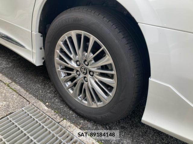 Toyota ALPHARD HYBRID 2022-07 8097860-2