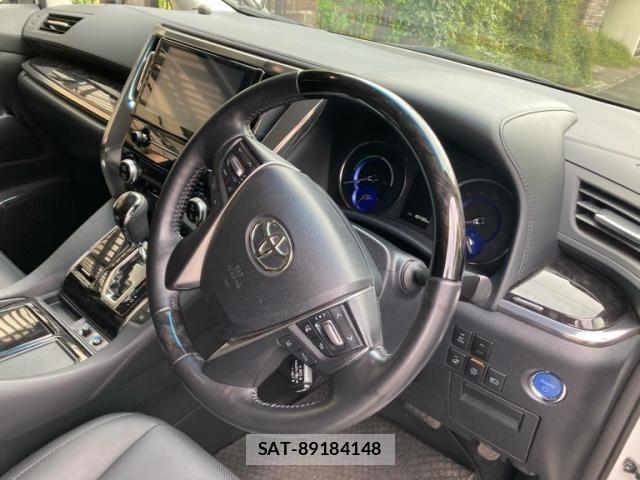 Toyota ALPHARD HYBRID 2022-07 8097860-7