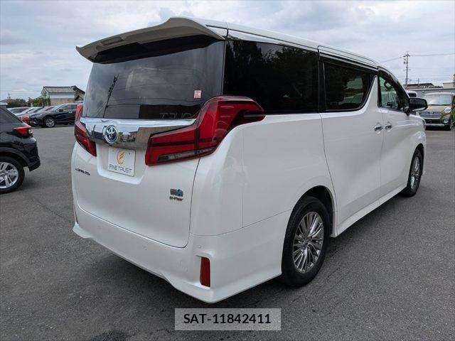 Toyota ALPHARD HYBRID 2021-06 8097875-19