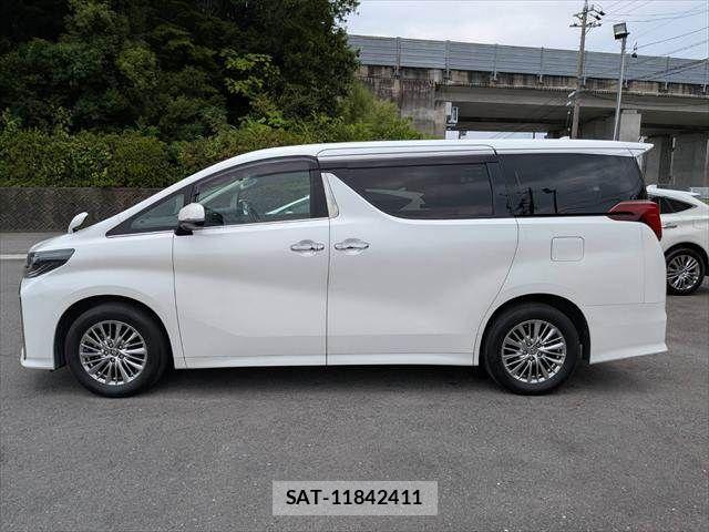 Toyota ALPHARD HYBRID 2021-06 8097875-22
