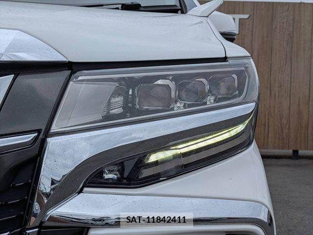 Toyota ALPHARD HYBRID 2021-06 8097875-23