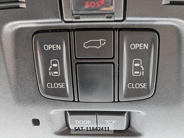 Toyota ALPHARD HYBRID 2021-06 8097875-4