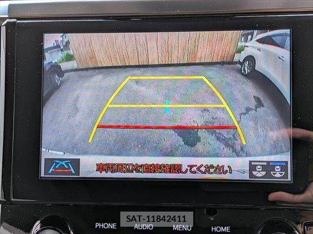 Toyota ALPHARD HYBRID 2021-06 8097875-6