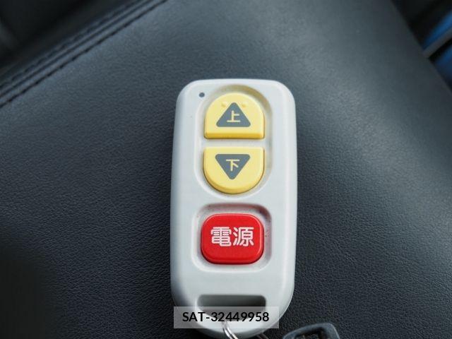 Toyota ALPHARD HYBRID 2021-05 8097862-11
