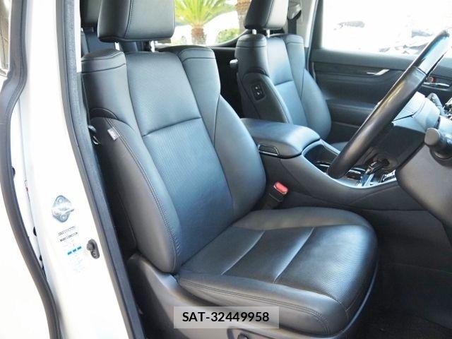 Toyota ALPHARD HYBRID 2021-05 8097862-13