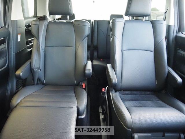 Toyota ALPHARD HYBRID 2021-05 8097862-15